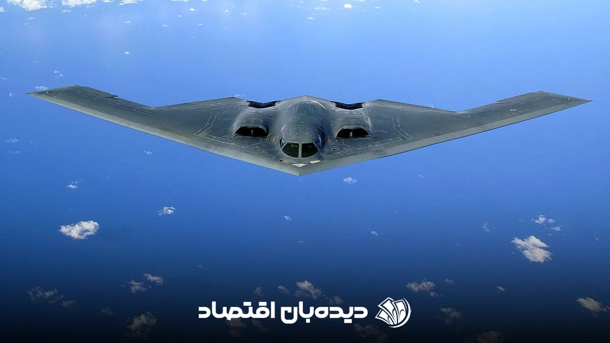 بمب افکن b2