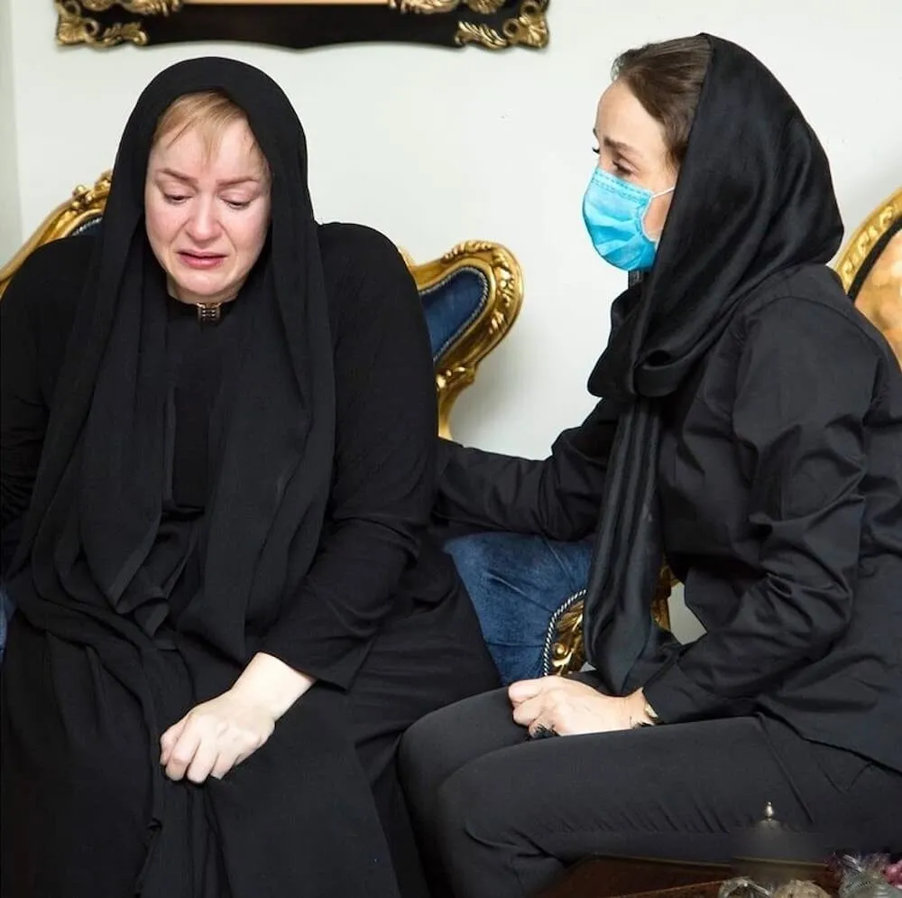 نعیمه نظام دوست در برنامه برمودا