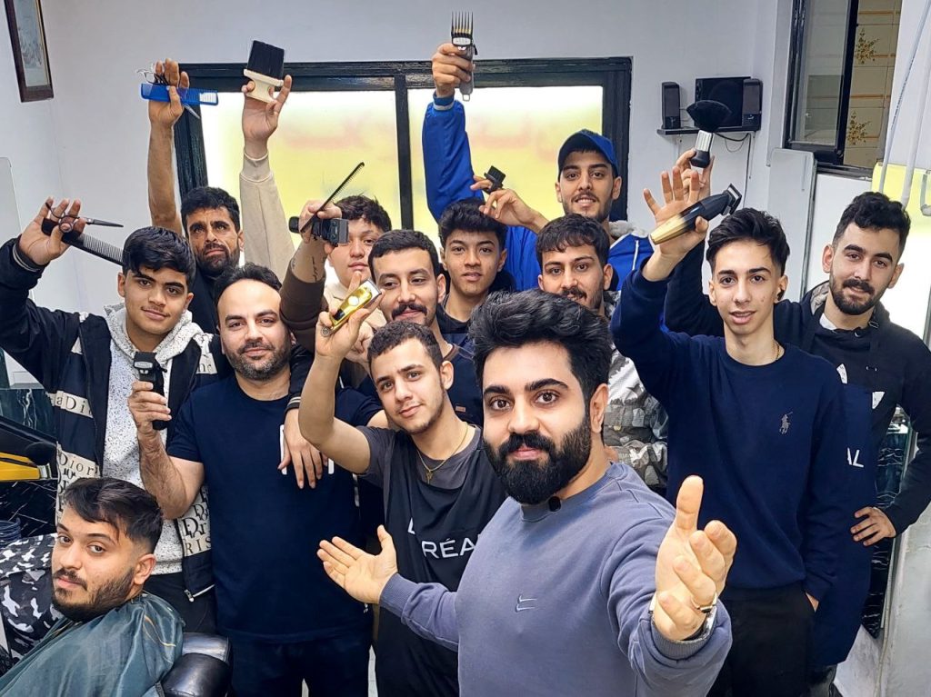 اموزشگاه ارایشگری اعتدال زیر نظر سازمان فنی و حرفه ای
